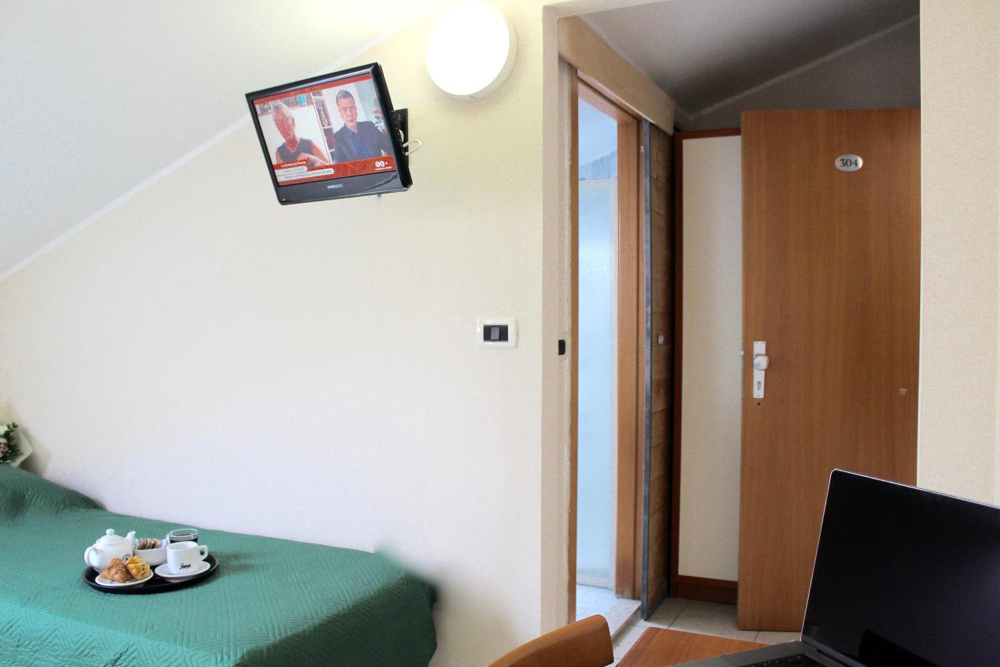 Blue Hotel Чезенатико Екстериор снимка