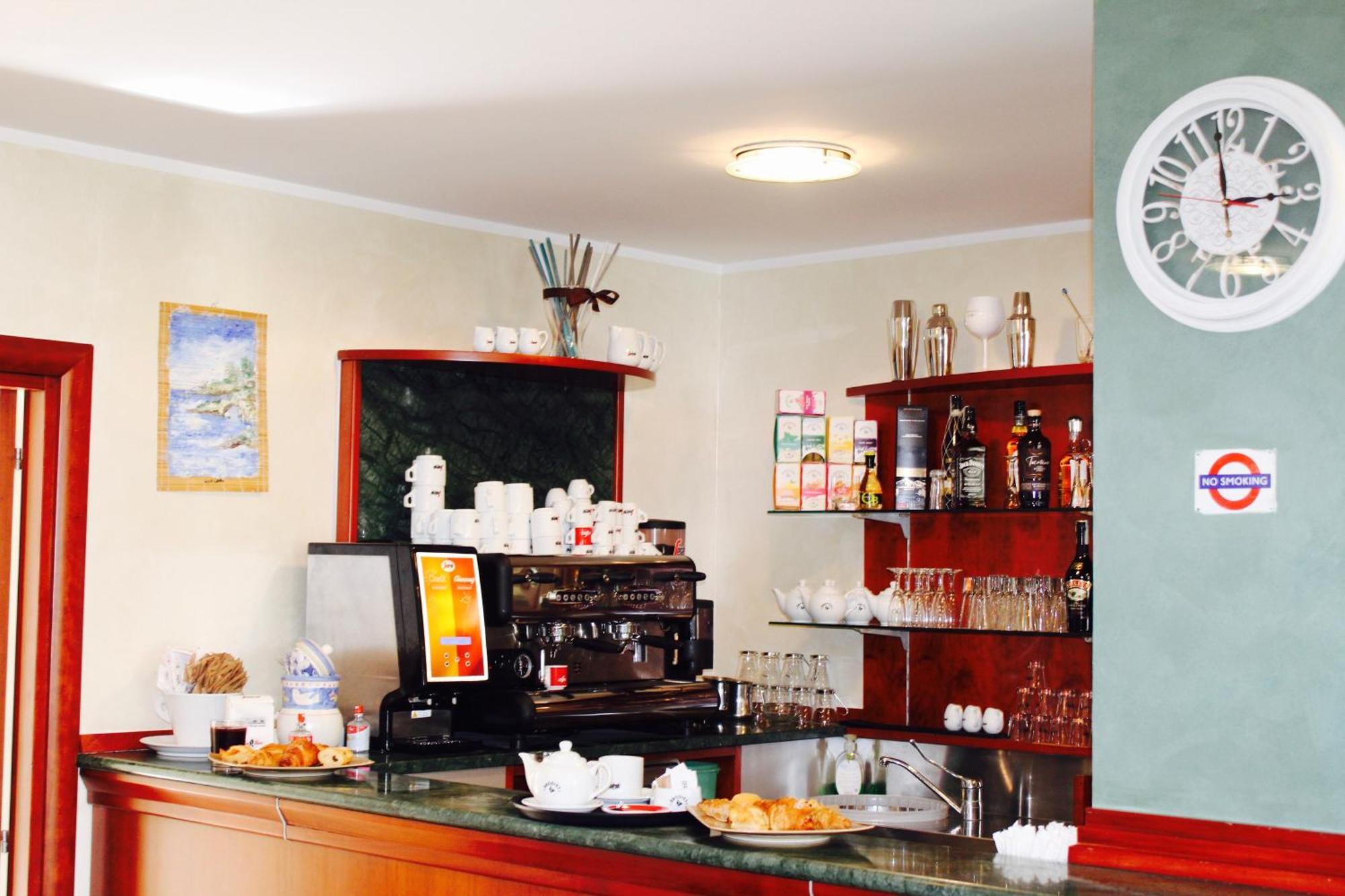 Blue Hotel Чезенатико Екстериор снимка